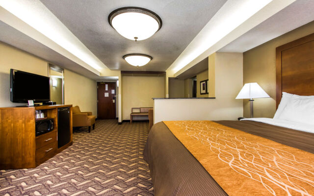 Comfort Inn & Suites