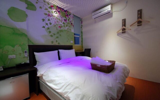 Happiness Inn