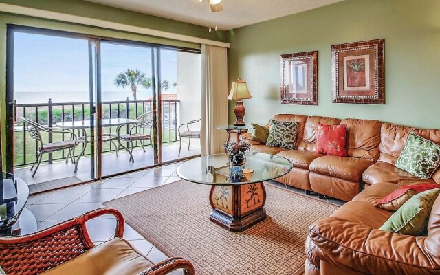 Land's End 204 Building 9 Beachfront Condo / Updated / Gated