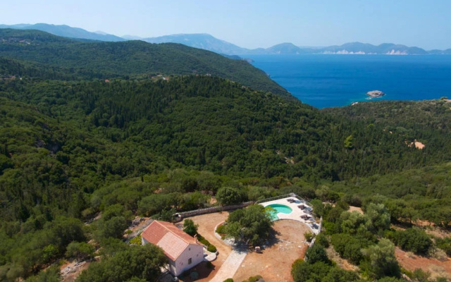 Aloni Stone Cottages