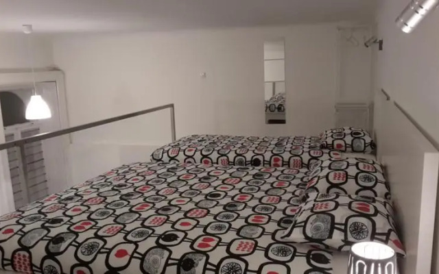 Kodaly Art Apartment