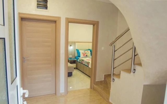 Nino Superior, One Bedroom Apartment No.1