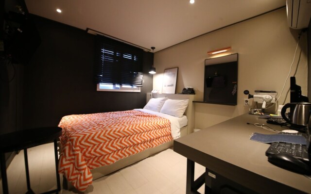 Hotel Real