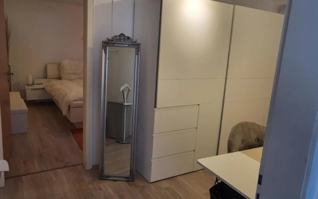Lounge 1