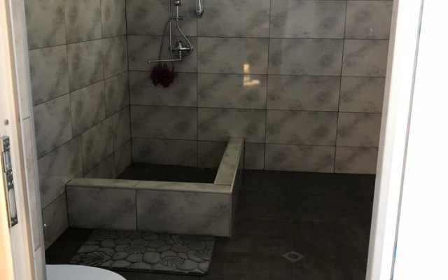 Lucky Family Hotel