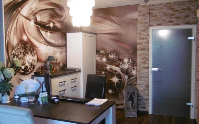 Ahorn Hotel & Restaurant