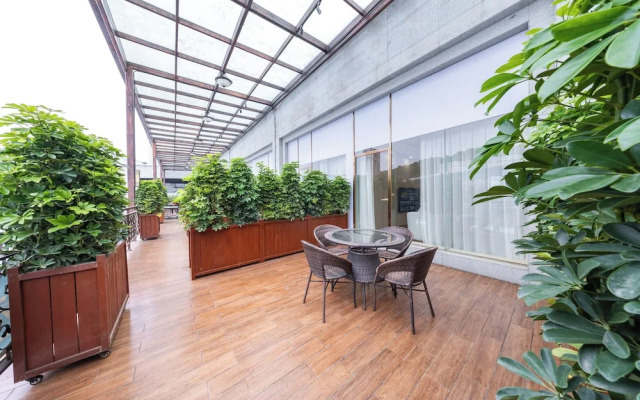 Xinrun Hua Hotel Hongqiao Park Branch