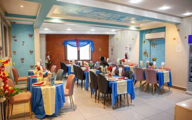 Hôtel  Mickel