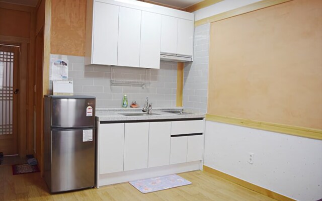 Yongin Hanok Pension Sujindang