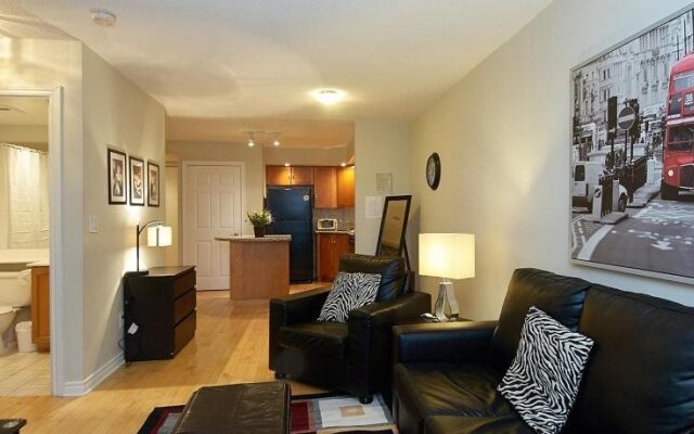 Royal Stays Suites - Blue Jays Way
