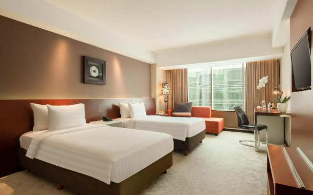 S Box Sukhumvit Hotel