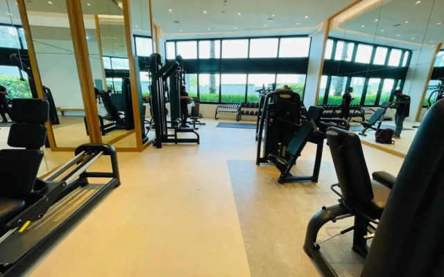 Luxury at JBR Jumeirah Gate Tower 1