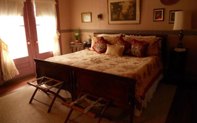 Ruah Bed and Breakfast