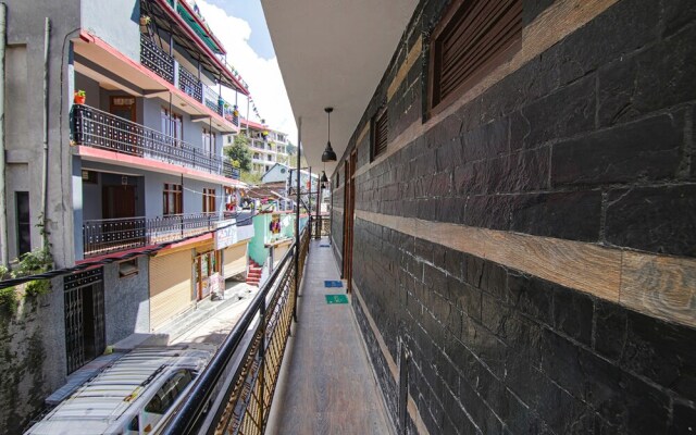 FabHotel Mahadev Cottage