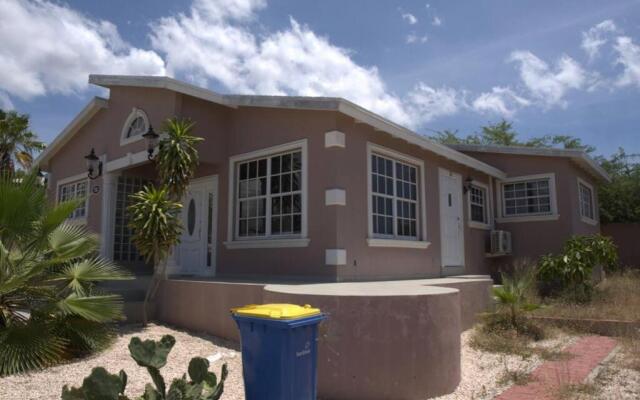 Beautiful house in Sabana Basora Aruba!