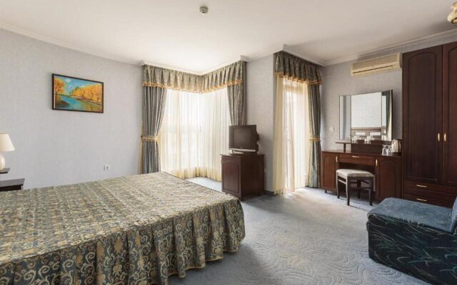 Imperial hotel