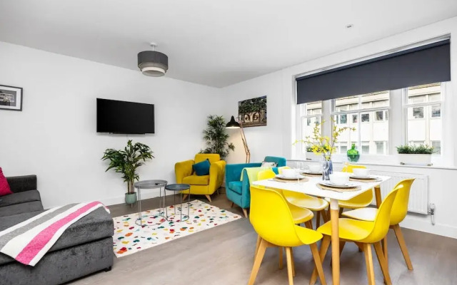 Queens Mile 2 With Free Parking By My Getaways