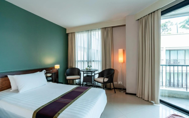 Tara Mantra Cha Am Resort