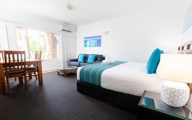 Sonia's At Ramada Resort Free Wifi & Netflix – Guest Rooms – Port Douglas