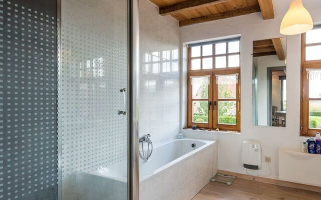 Flanders Fields Cottage Spar