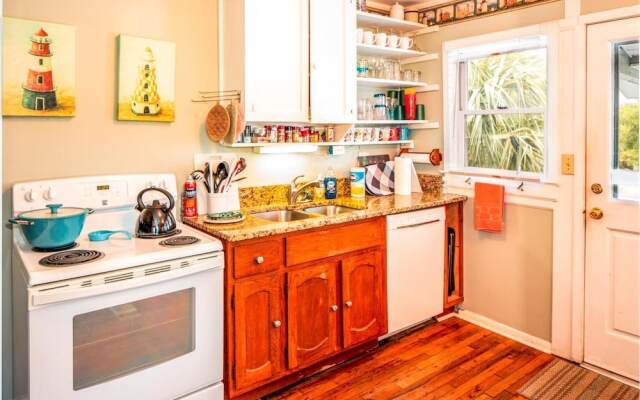 CScape - 2 Br Home