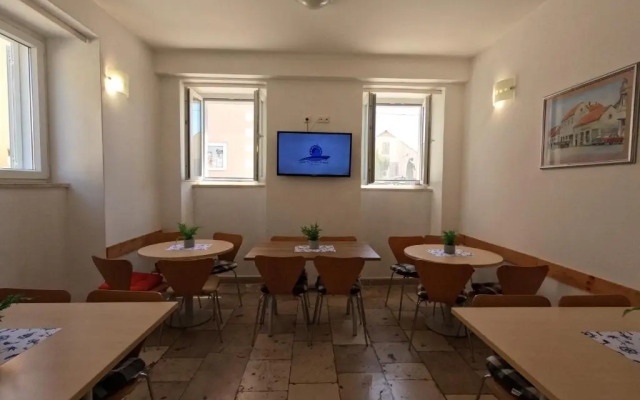 Hostel Adria Zadar