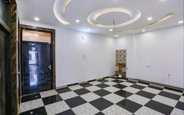 Fabhotel Occazia Palace
