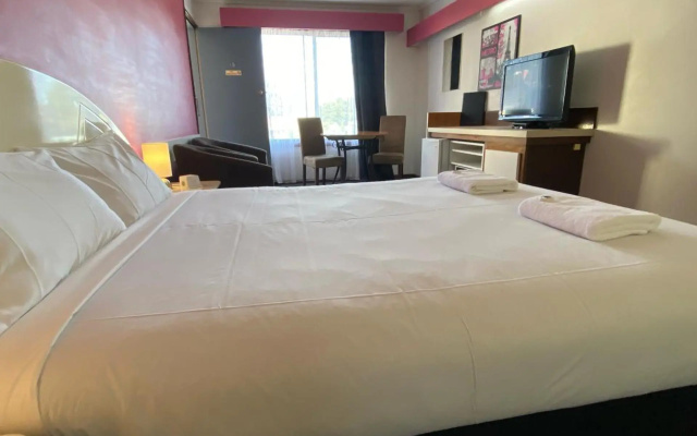 Mahogany Motel – Guest Rooms – Warrnambool