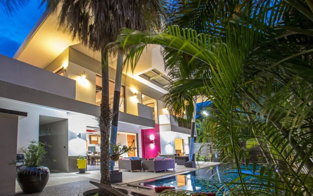Chic and Modern 3BR Pool Villa Kloua