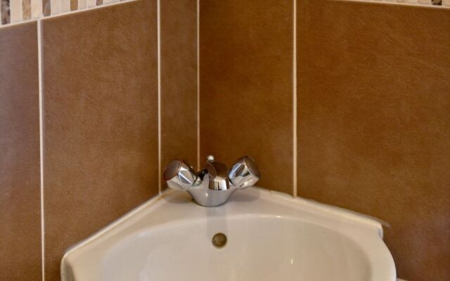 The Warren Guest House