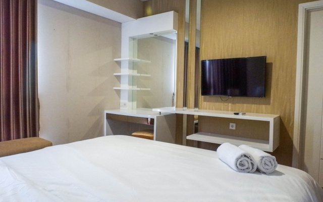 Strategic & Spacious 3BR Apartment at Trillium Residence – Guest Rooms – Surabaya