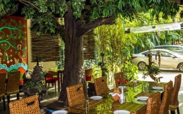Park Rajadhani - Uloor
