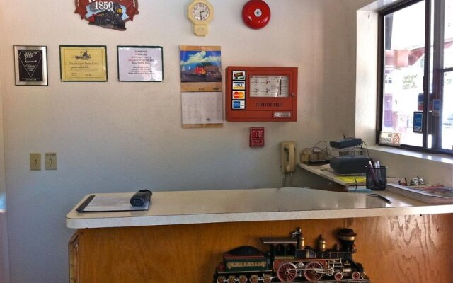 Jamestown Railtown Motel