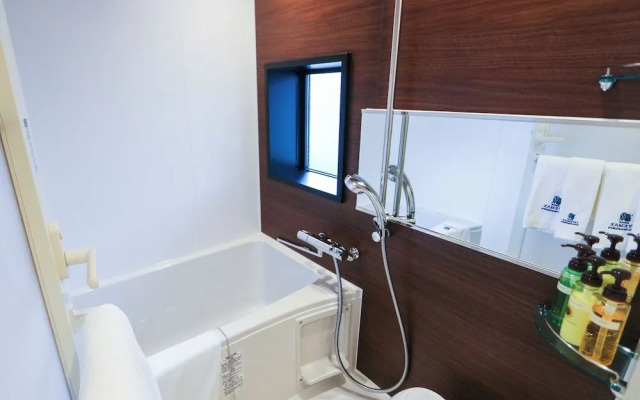 HOTEL LiVEMAX SENDAI KOKUBUNCHO