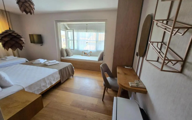 Alasata Country House Alacati +12