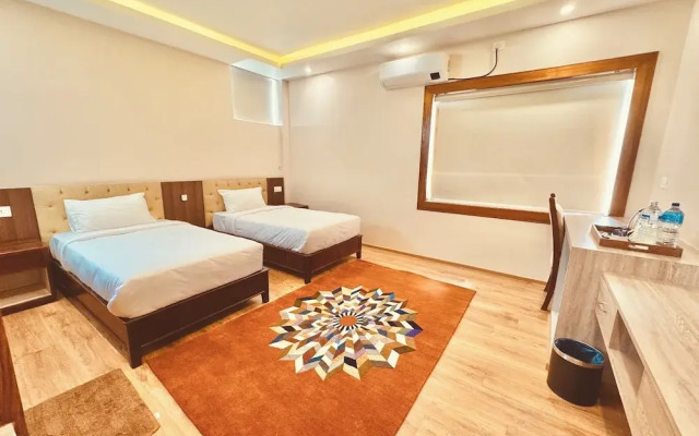 Hotel Bayberry
