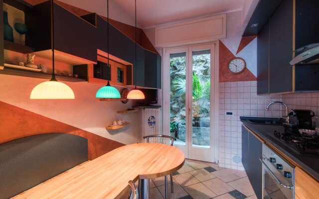 Lo Specchio Sul Lago - By House Of Travelers -