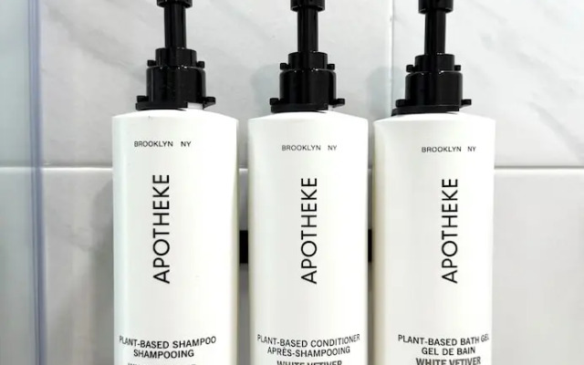 Wainscott Woods Retreat