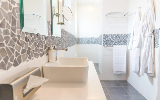 Hotel-Spa La Baie Des Anges