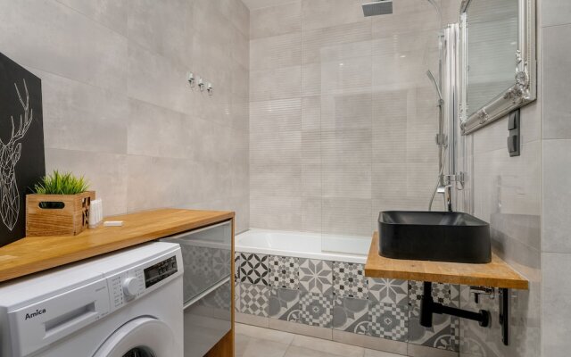 Convenient Apartment in Poznań