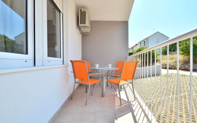 BRETIA apartments & more