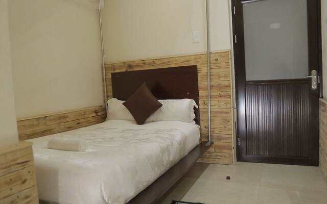 Commonlens Hotel