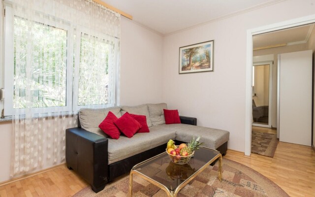 Beautiful Apartment in Opatija With Wifi and 2 Bedrooms