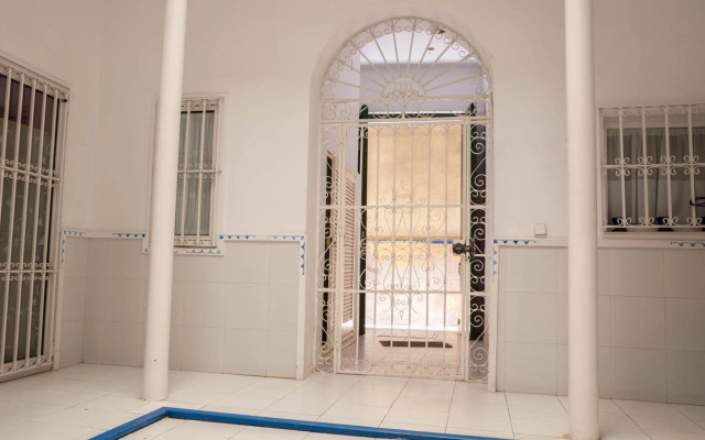 SANTA CRUZ, 1 min Catedral