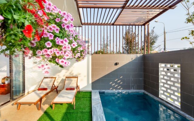 Yellow Mushroom Villa Hoi An