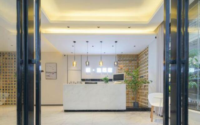 Yue · Leisurely Residence Hotel (Haikou Meilan Airport)