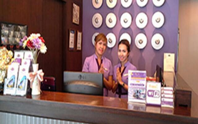 Sawasdee Hotel @ Sukhumvit Soi 8