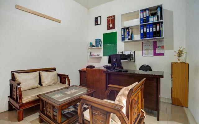 OYO 90059 Shakilla Home Cianjur