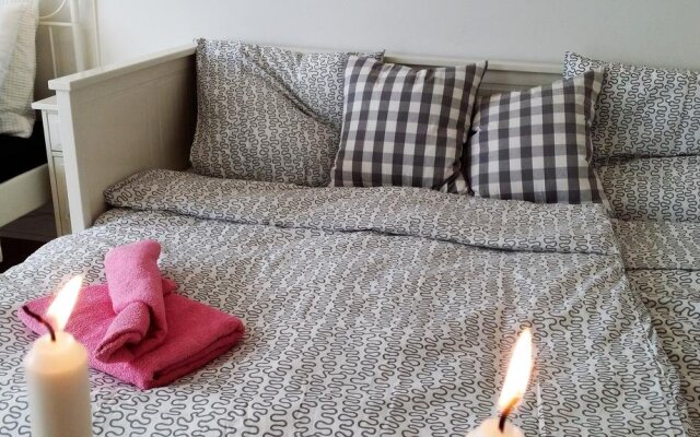 Qstay Bed & Breakfast