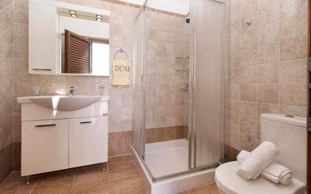 Hidden Luxury Gem Of Kefalonia ~ Villa Karmaniolos